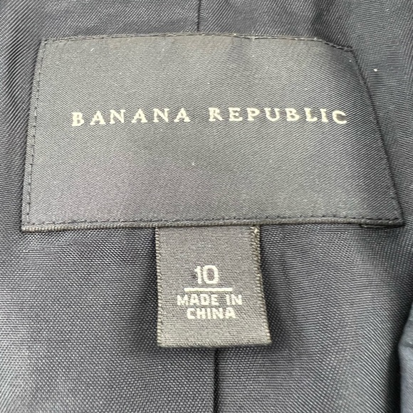 Banana Republic Navy Blazer - Picture 8 of 9